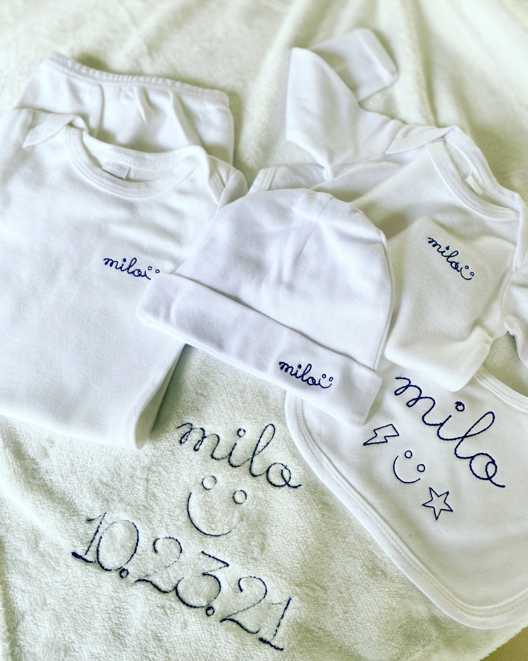 juju + stitch Personalized Custom Embroidered Baby Bundle