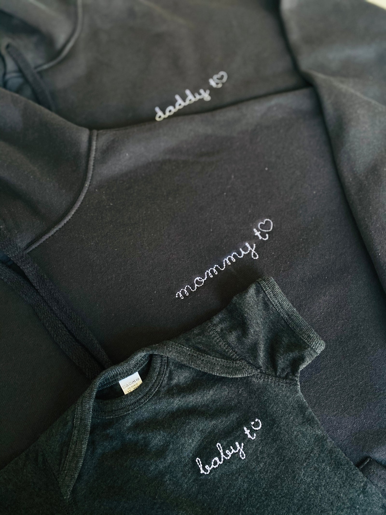 Personalized hoodie – custom embroidered (unisex)